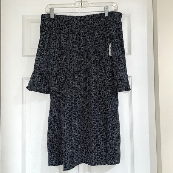 Old Navy Black White Printed Off Shoulder Bell Sleeve‎ Dress Sz X Small - Picture 1 of 7